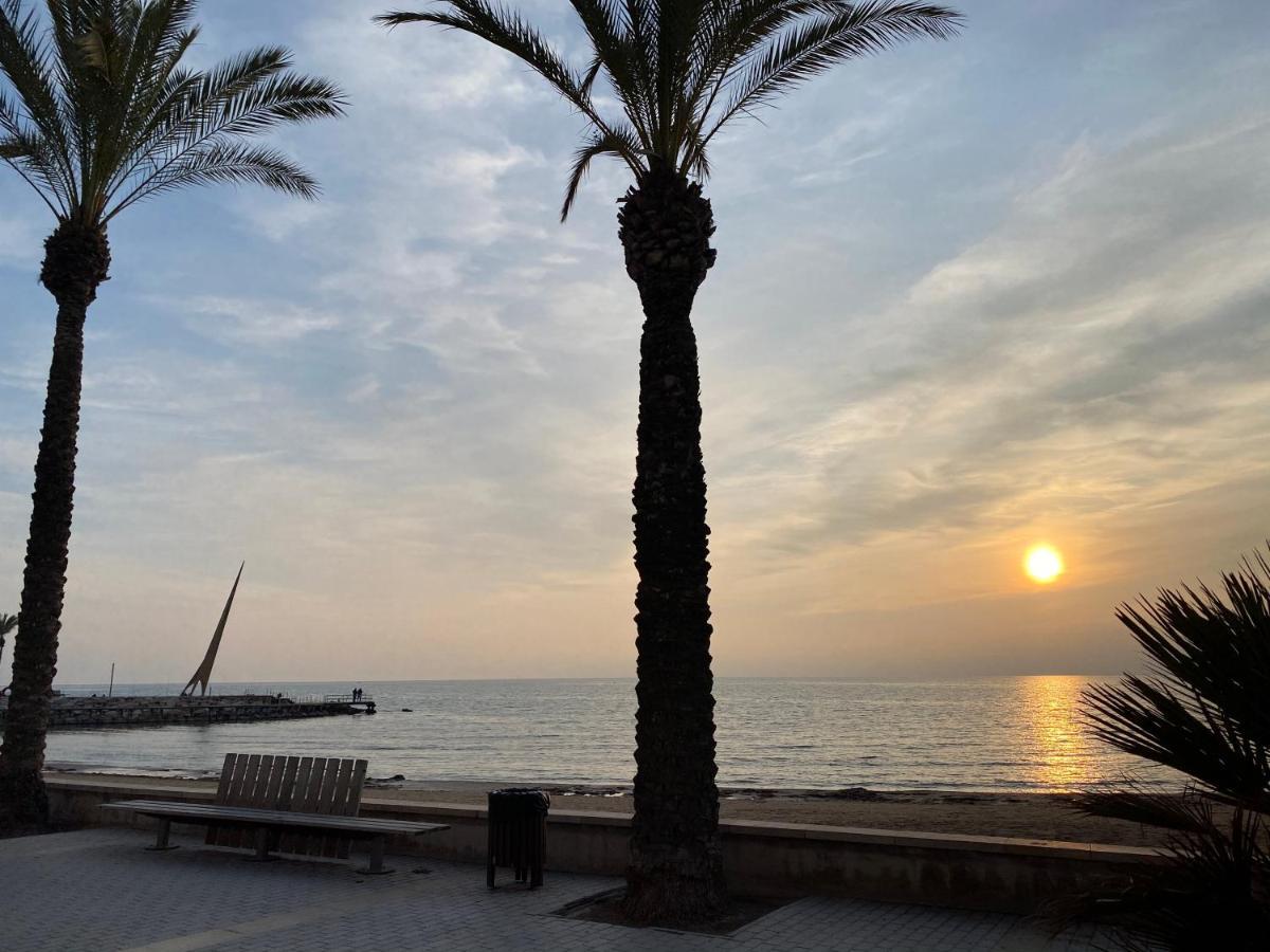 Appartement Spacieux, Front De Mer, Vue Splendide Salou Exterior foto